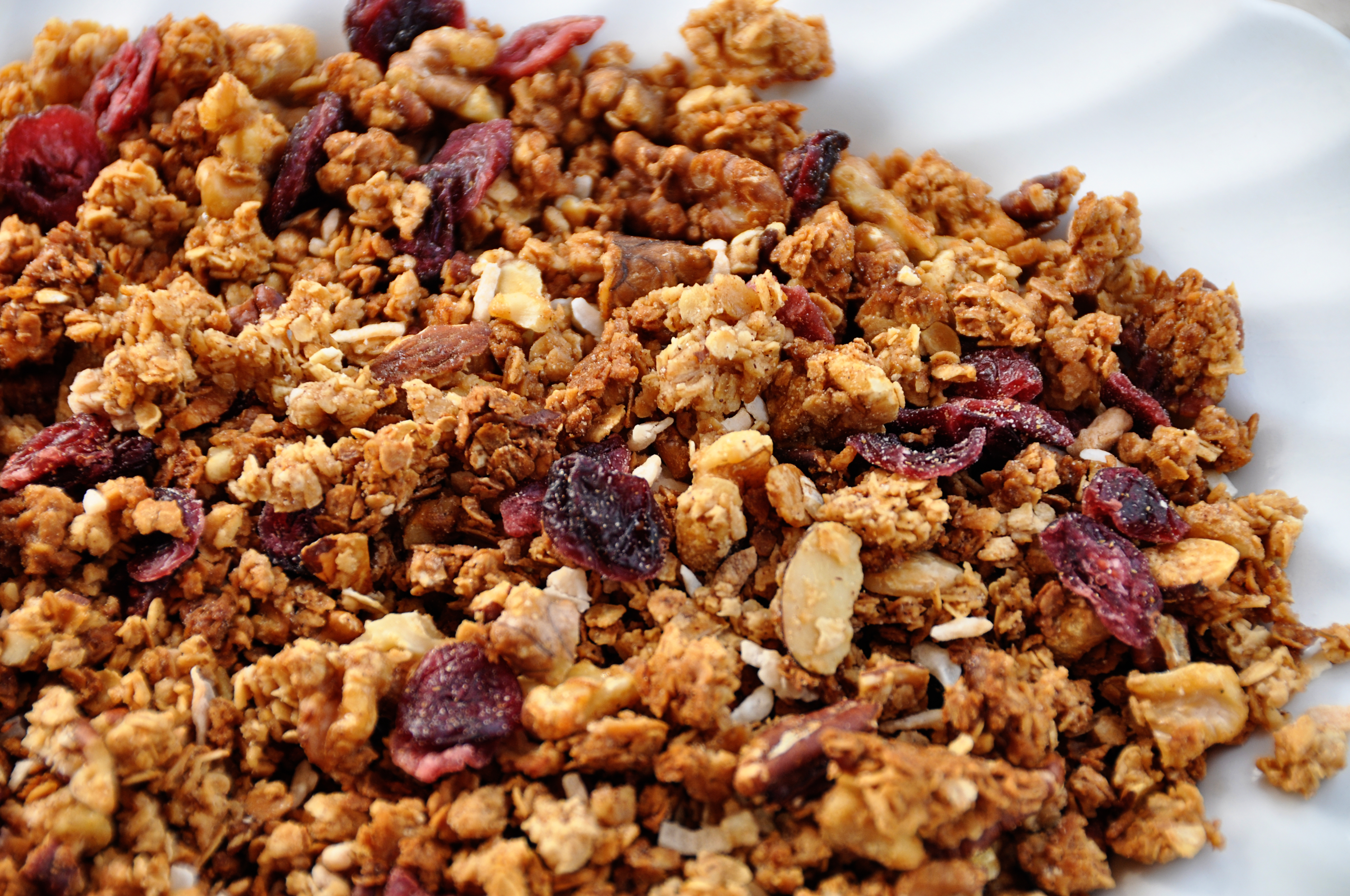 Granola with Nuts and Dried Fruit - ClutterCafe